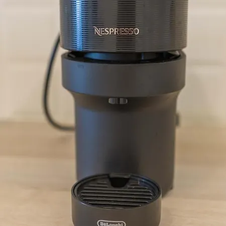 Seaside Serenity In Loutra *