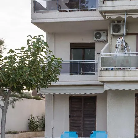 Seaside Serenity In Loutra Kato Almirí