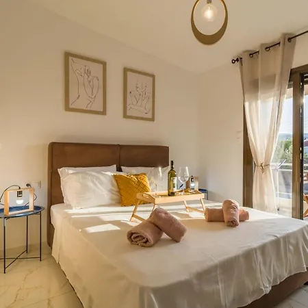 Seaside Serenity In Loutra Kato Almirí