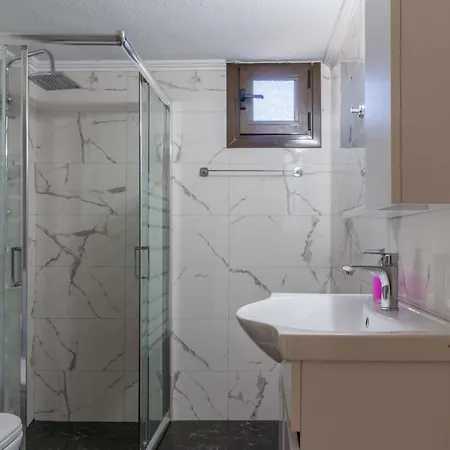 Apartment Seaside Serenity In Loutra Kato Almiri