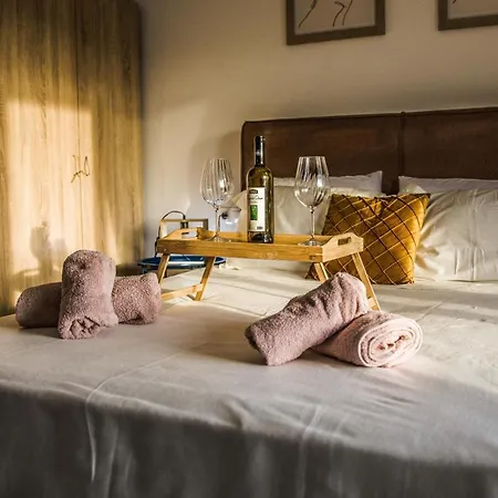 Seaside Serenity In Loutra * Kato Almiri