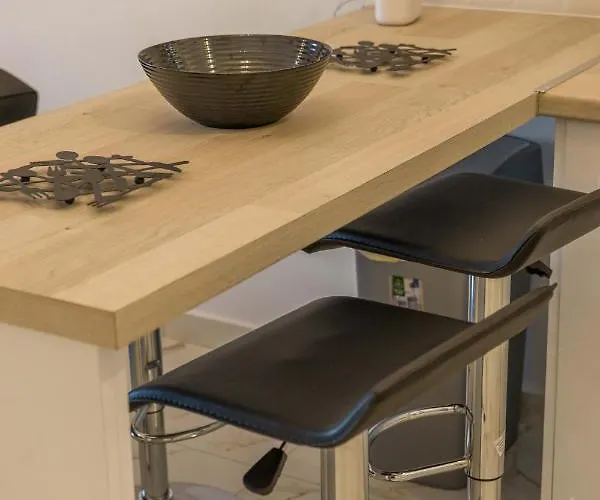 Διαμέρισμα Seaside Serenity In Loutra *