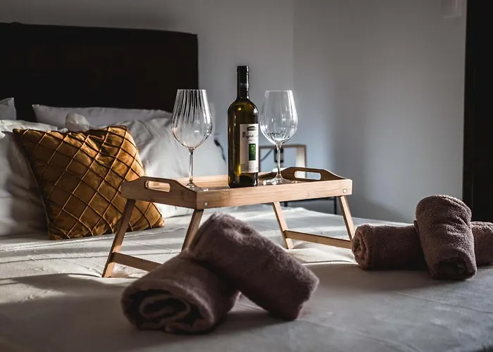 Seaside Serenity In Loutra Apartman *